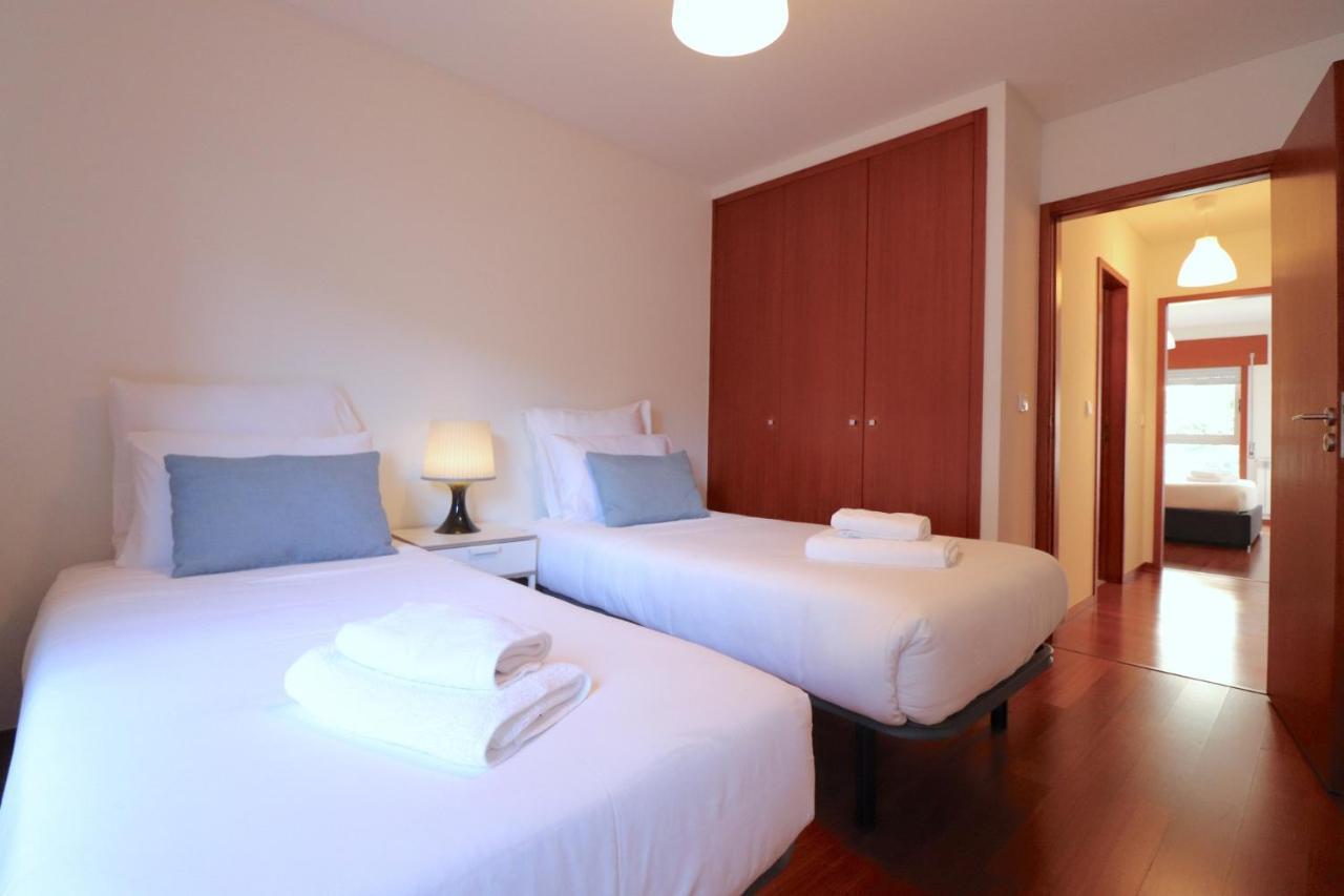 Se Apartamentos - Cruz De Pedra Apartment บรากา ภายนอก รูปภาพ